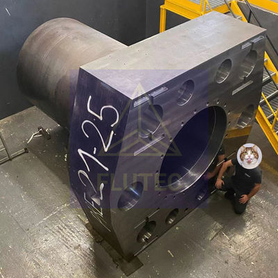 Gepersonaliseerde hydraulische cilinderbuis van legeringsstaal voor 20000ton extrusiepersmachine